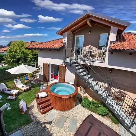 Roncaglia Suite Monticello d'Alba Exterior foto